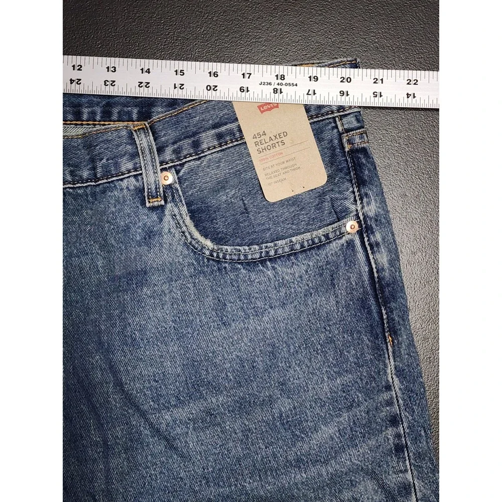 Levi's 454 Relaxed Shorts 10 Inch Inseam 42 Blue Denim